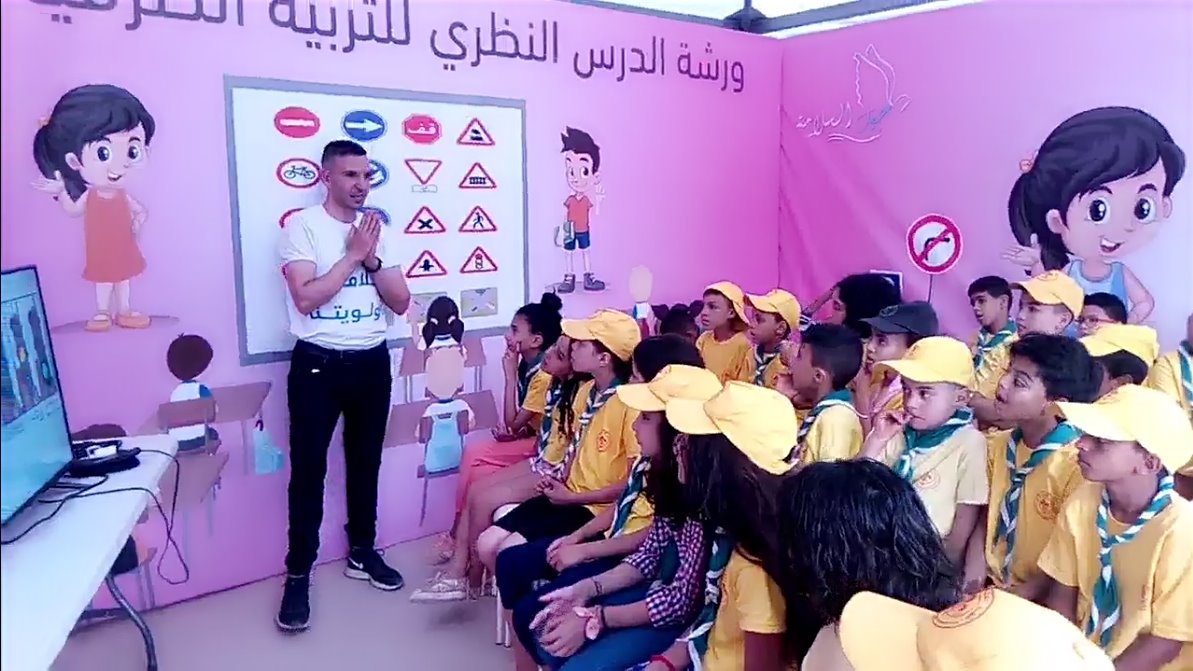 عماد حسني