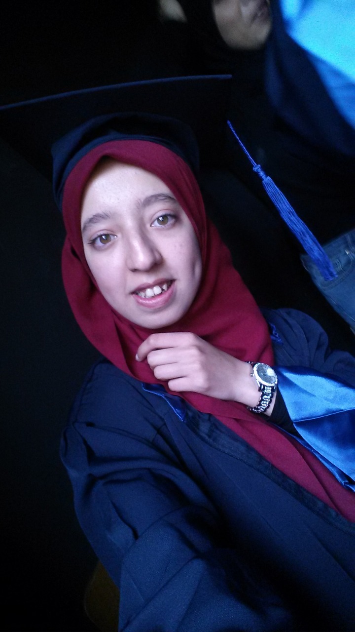 Hasna OUKMI