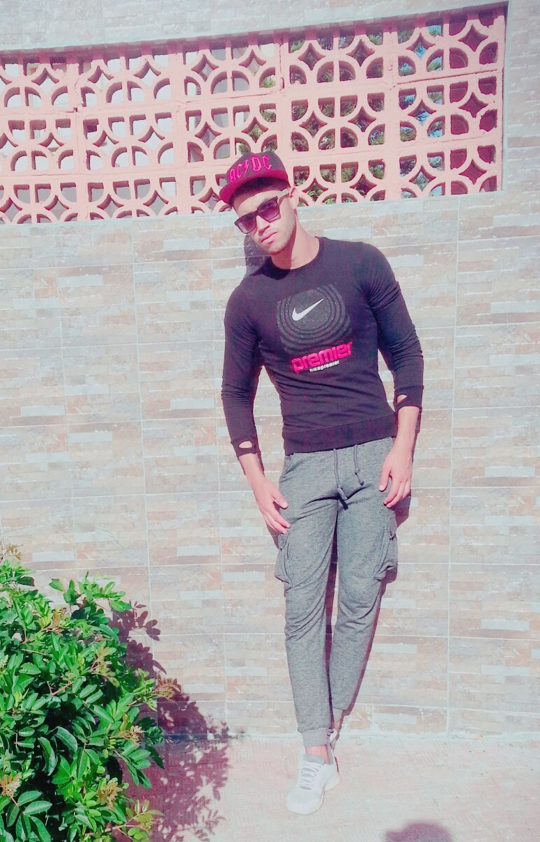 Ayoub ECHGARY