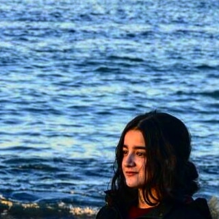 نهيدة نصيري