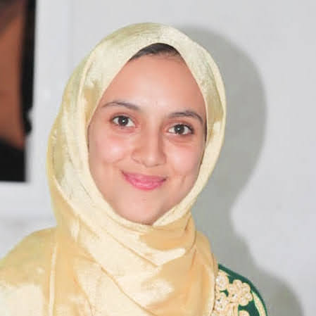 زينب أيوسف