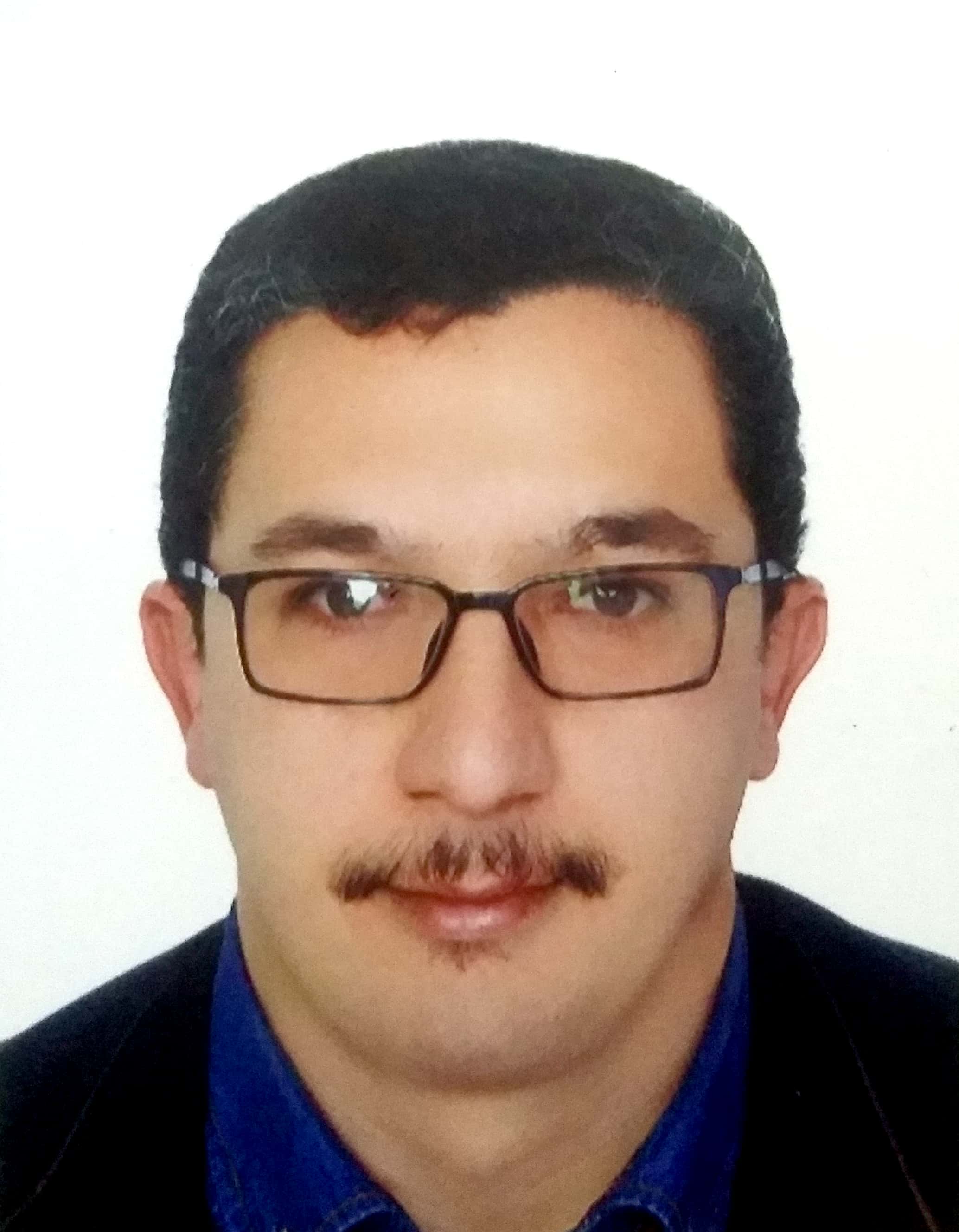 مصطفى اليزيدي