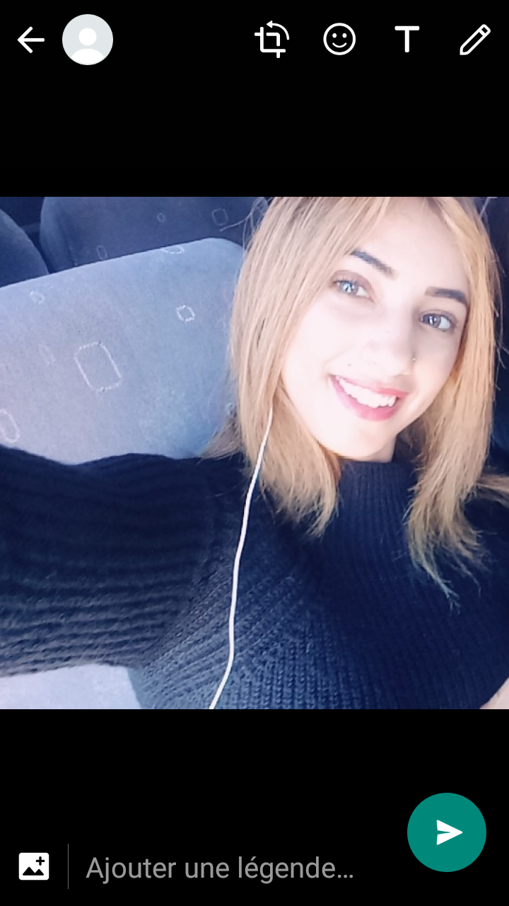 عزيزة مراد