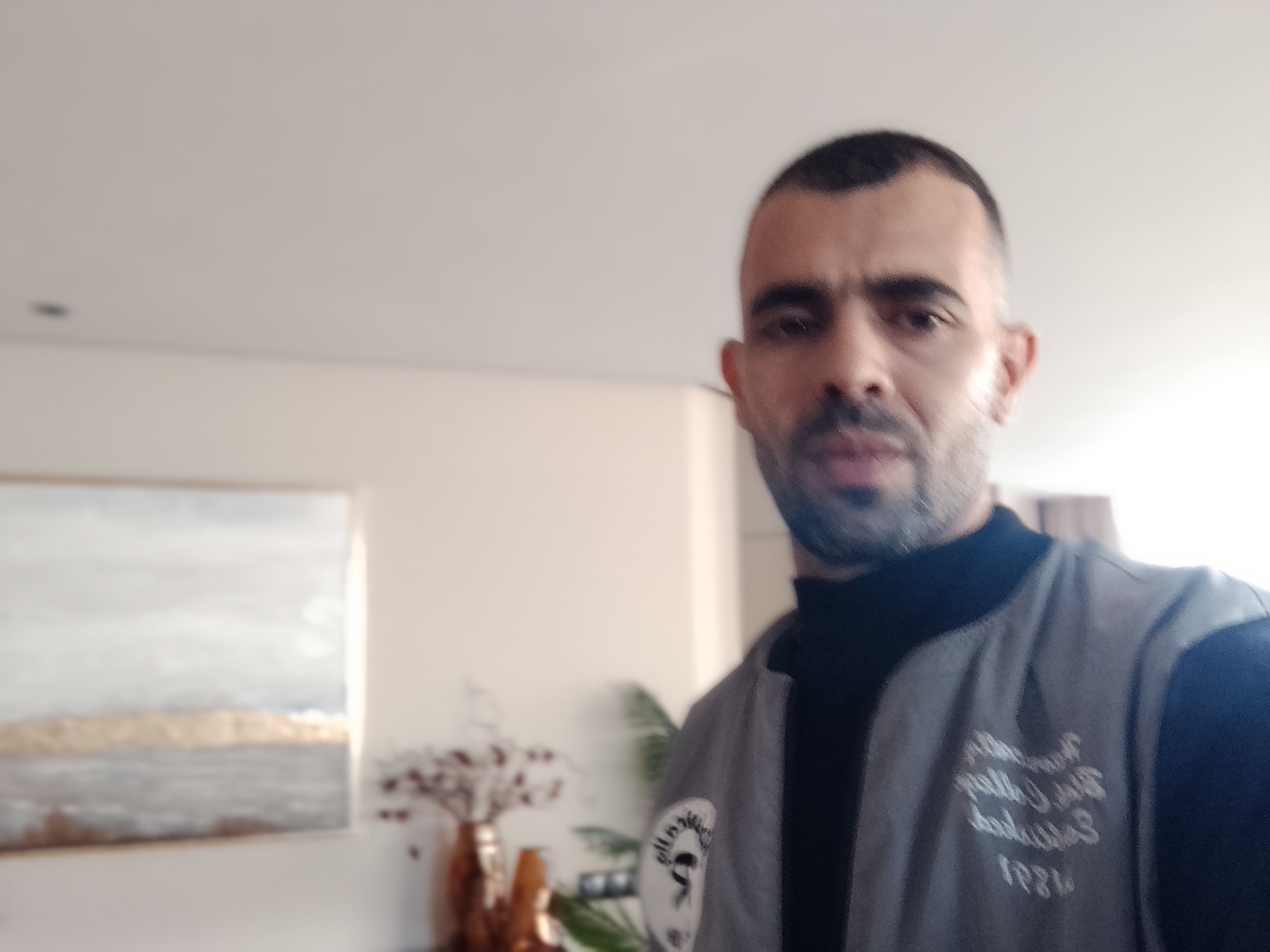 محمد زنيفش